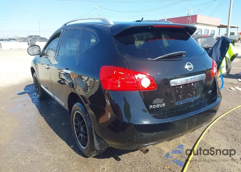 2013 Nissan Rogue Sv z USA, uszkodzony, nr VIN JN8AS5MT1DW545647